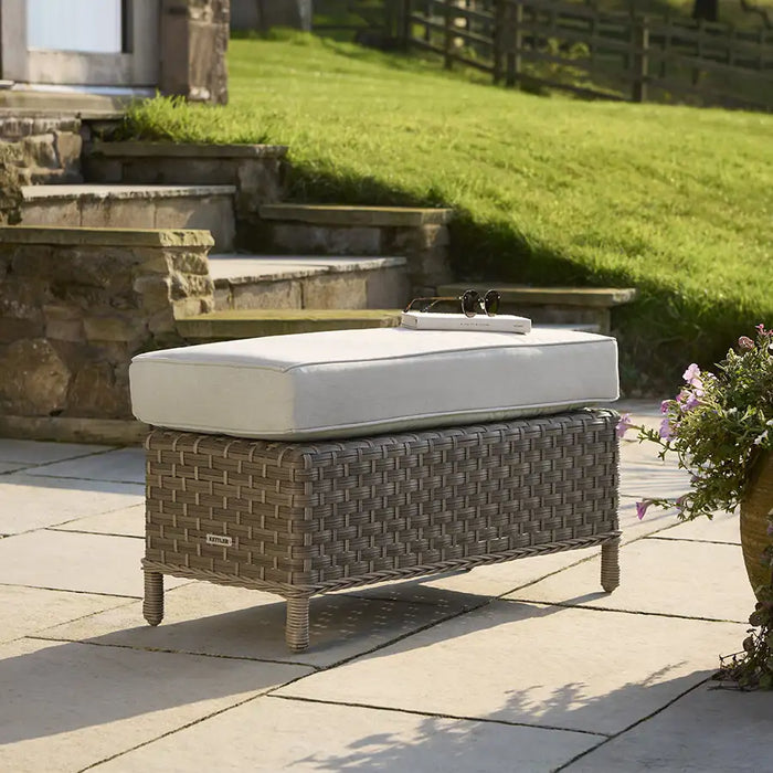 Charlbury Small Bench