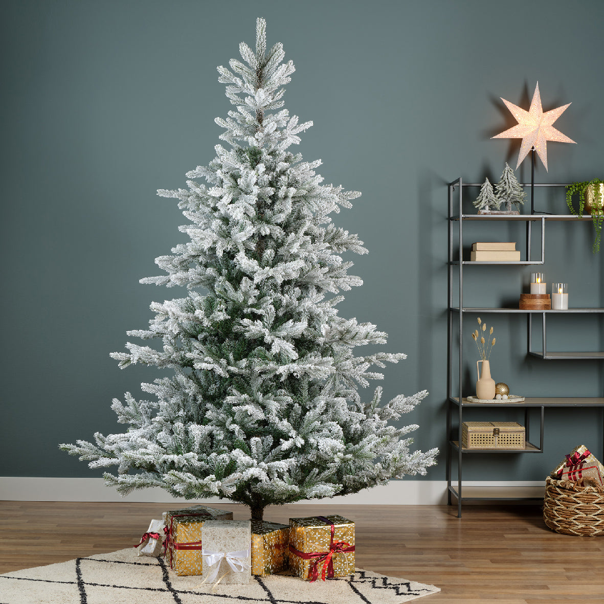 Everlands Grandis Fir Frosted Christmas Tree 7ft / 210cm