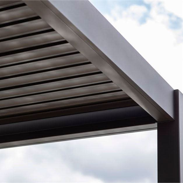 Navona 6m x 4m Freestanding Aluminium Louvered Pergola Ireland