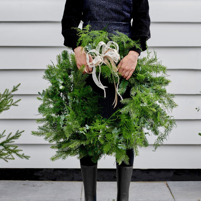 Grandis Wreath 80cm for Outdoor or Indoor